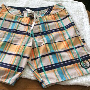 Men's vintage board shorts Volcom size 33
